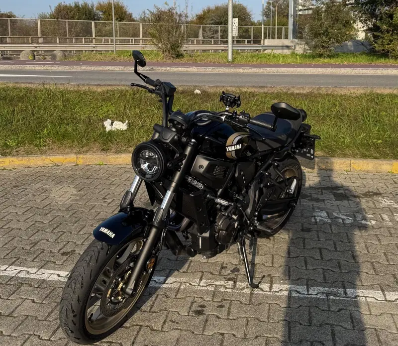 Yamaha XSR 700 (2022 - 26) (9)