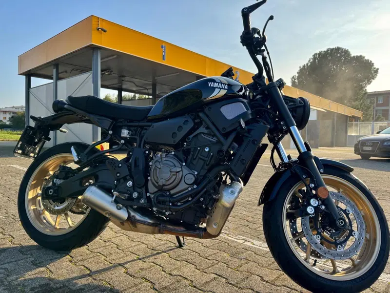 Yamaha XSR 700 (2022 - 26) (7)