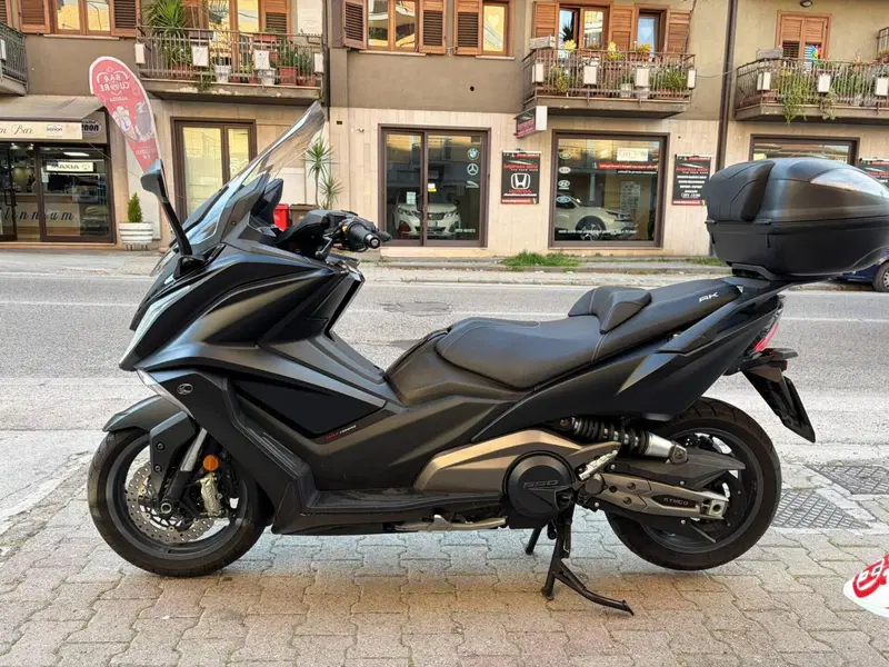 Kymco AK 550 ETS (2021 - 26) (3)