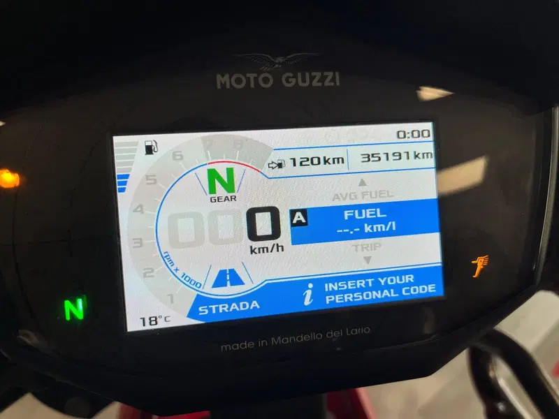 Moto Guzzi V85 TT (2019 - 20) (13)