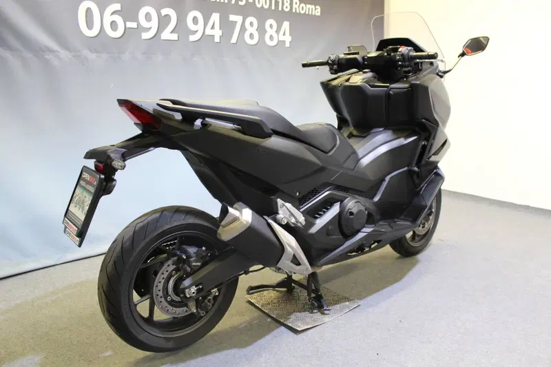 Honda Forza 750 (2025 - 26) (4)