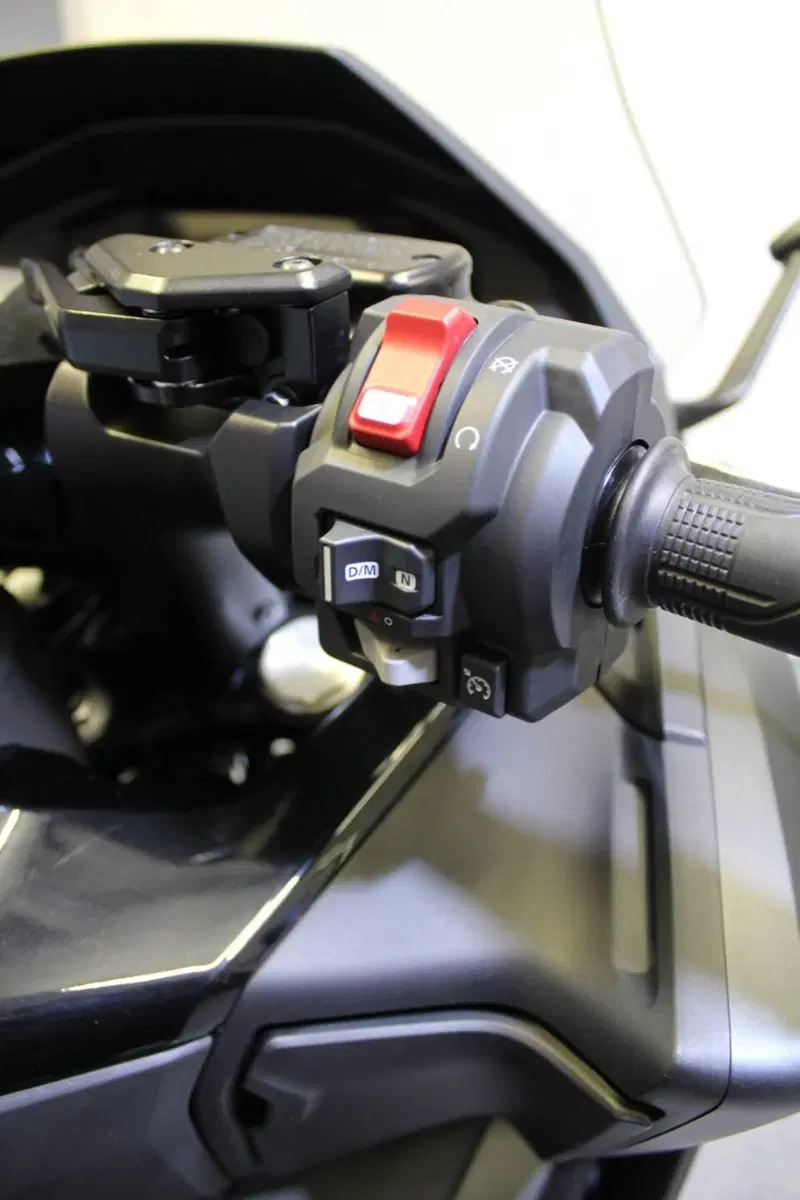 Honda Forza 750 (2025 - 26) (11)