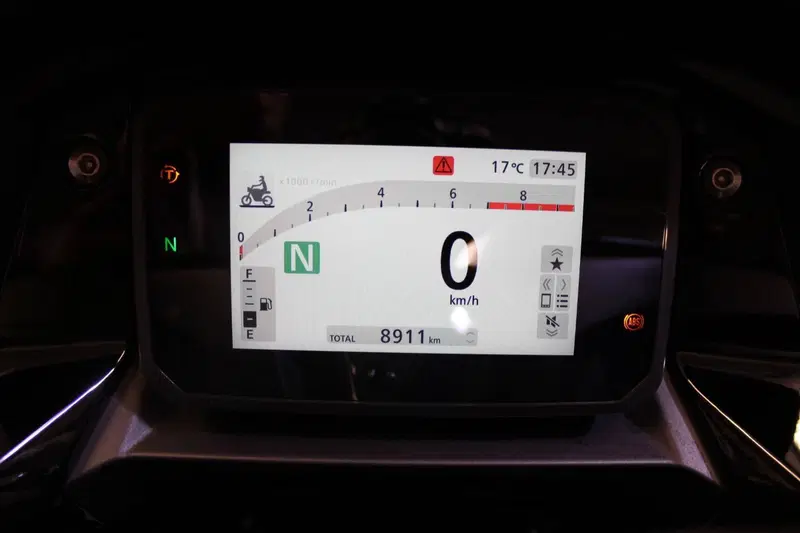 Honda Forza 750 (2025 - 26) (3)