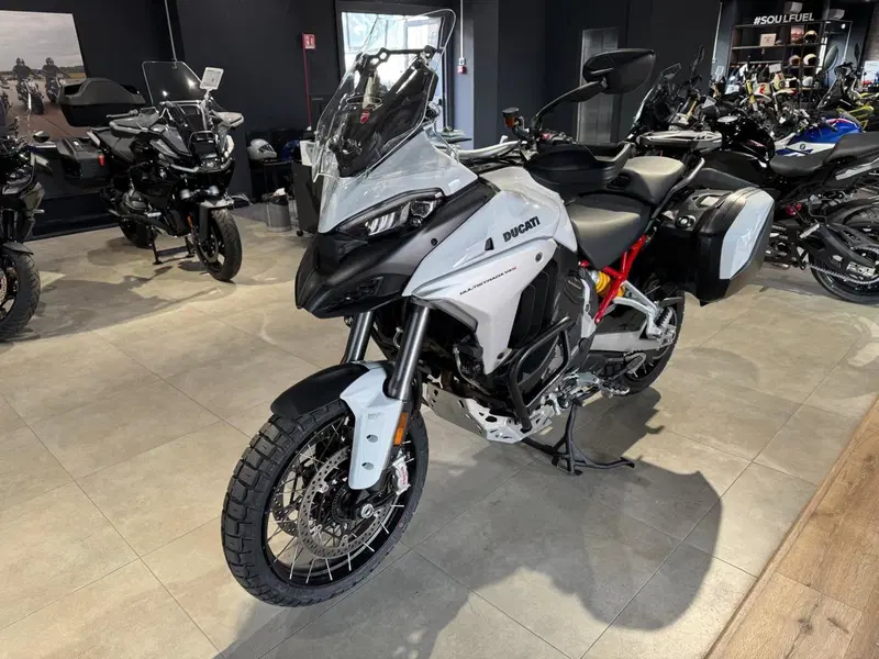 Ducati Multistrada V4 S (2021 - 24) (4)