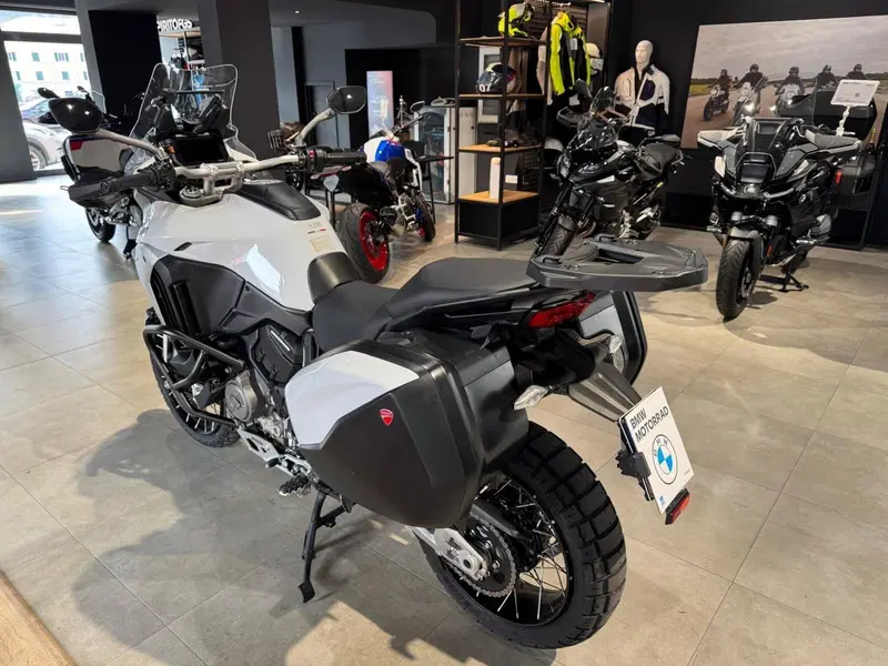 Ducati Multistrada V4 S (2021 - 24) (5)