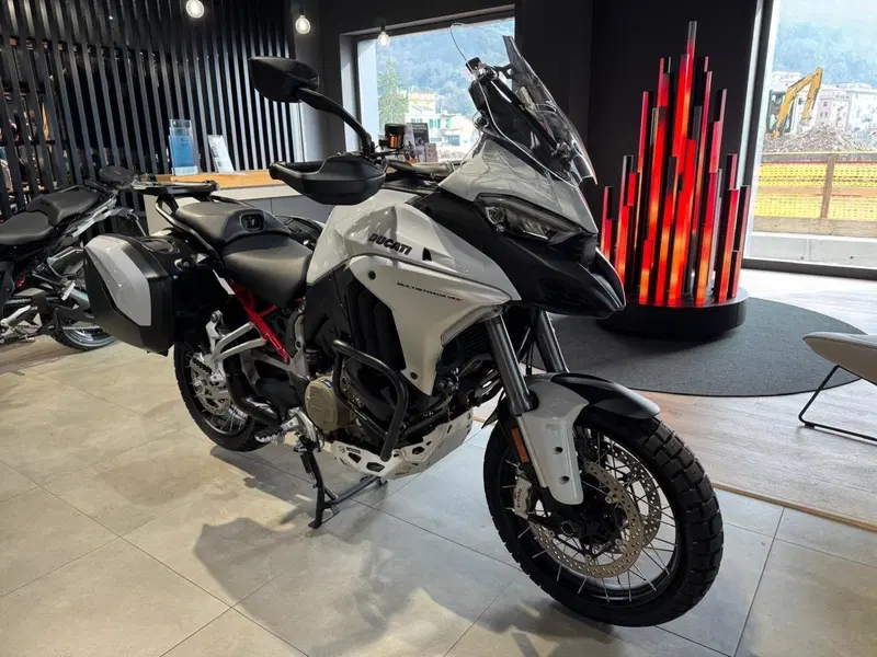 Ducati Multistrada V4 S (2021 - 24) (6)