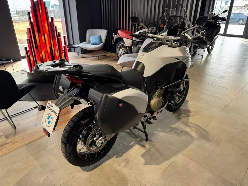 Ducati Multistrada V4 S (2021 - 24) (9)