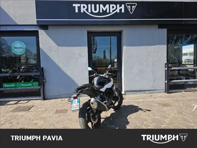 Bmw G 310 R (2021 - 25) (3)