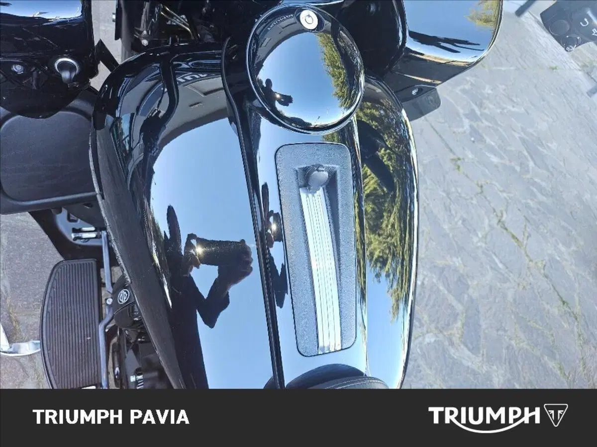 Harley-Davidson 114 Road Glide Ultra (2019) - FLTRXU (37)