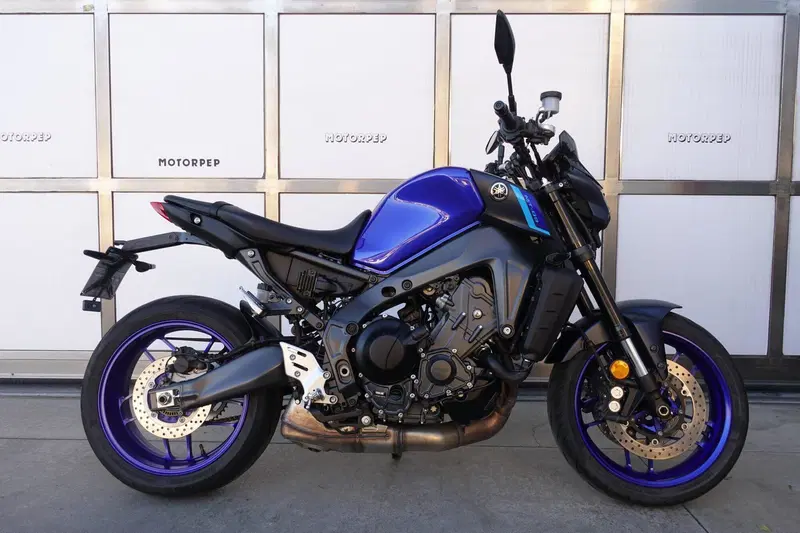 Yamaha MT-09 (2021 - 23) (2)