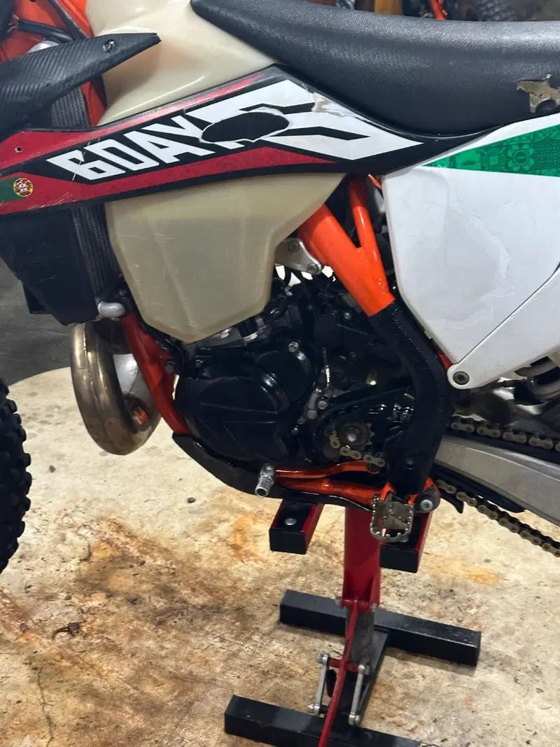 KTM 300 EXC E Six Days TPI (2020) (6)