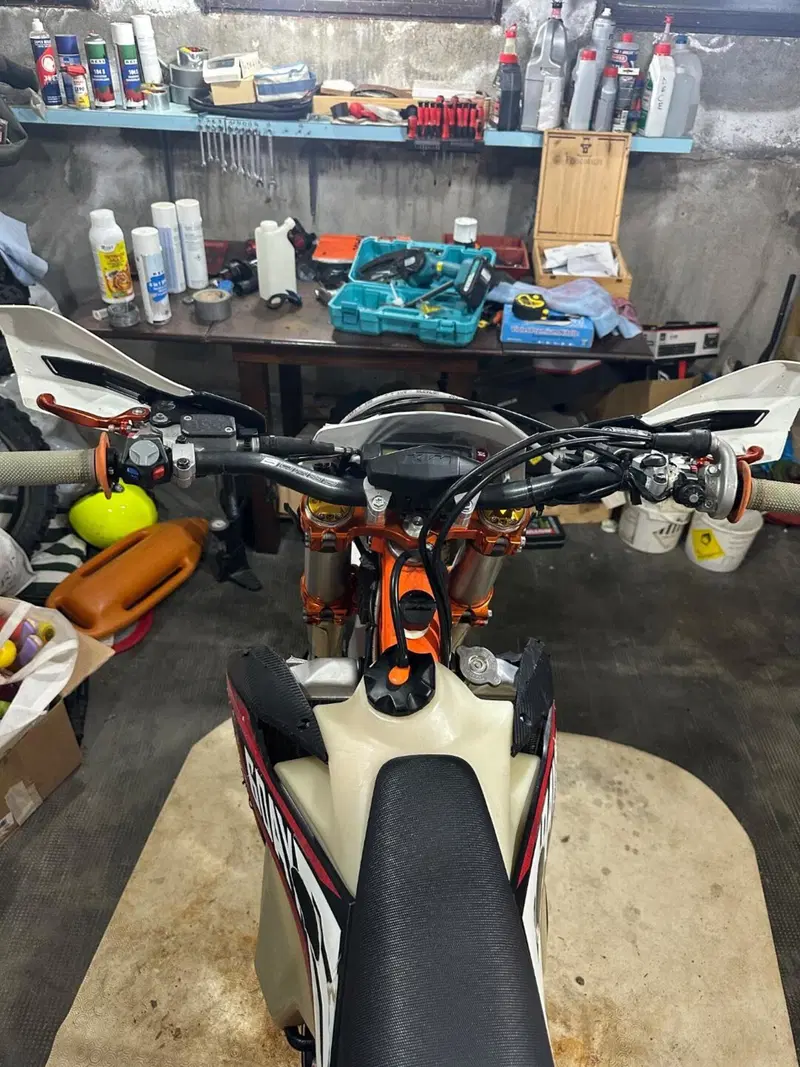 KTM 300 EXC E Six Days TPI (2020) (9)