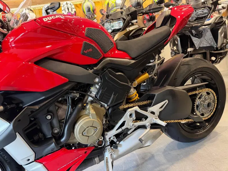 Ducati Streetfighter V4 1100 (2021 - 22) (16)