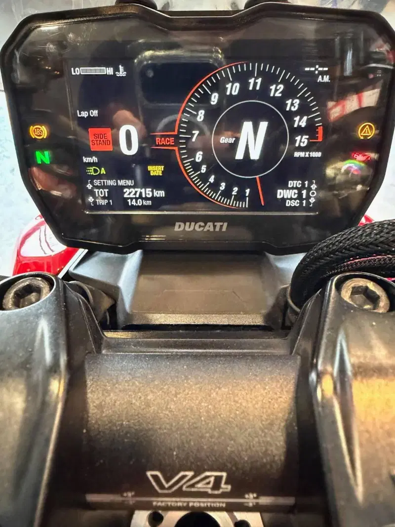 Ducati Streetfighter V4 1100 (2021 - 22) (20)