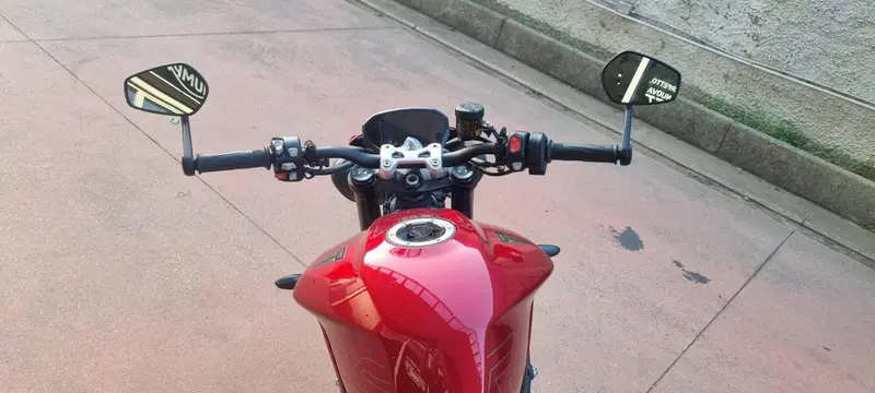 Triumph Street Triple 765 RS (2023 - 26) (9)