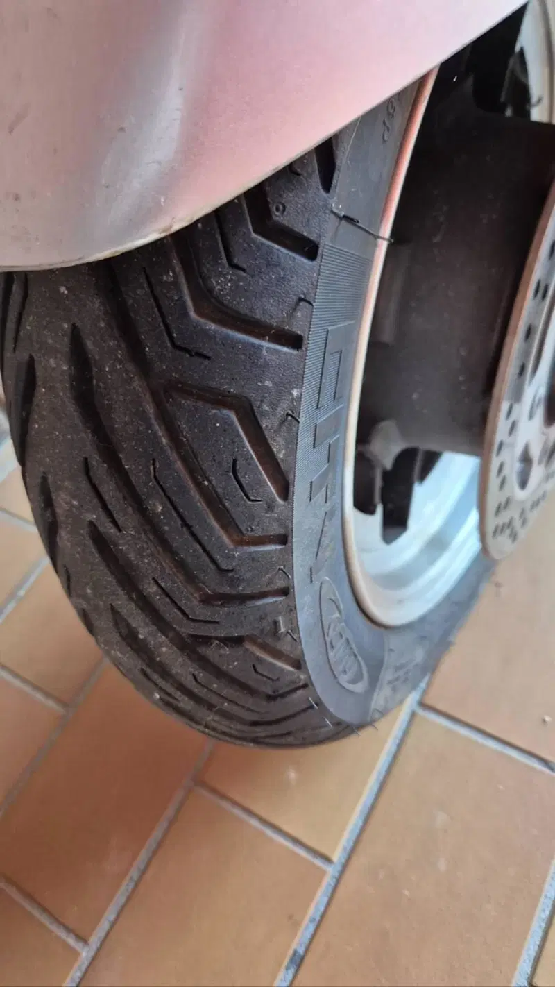 Suzuki Burgman AN 250 (1998 - 01) (6)