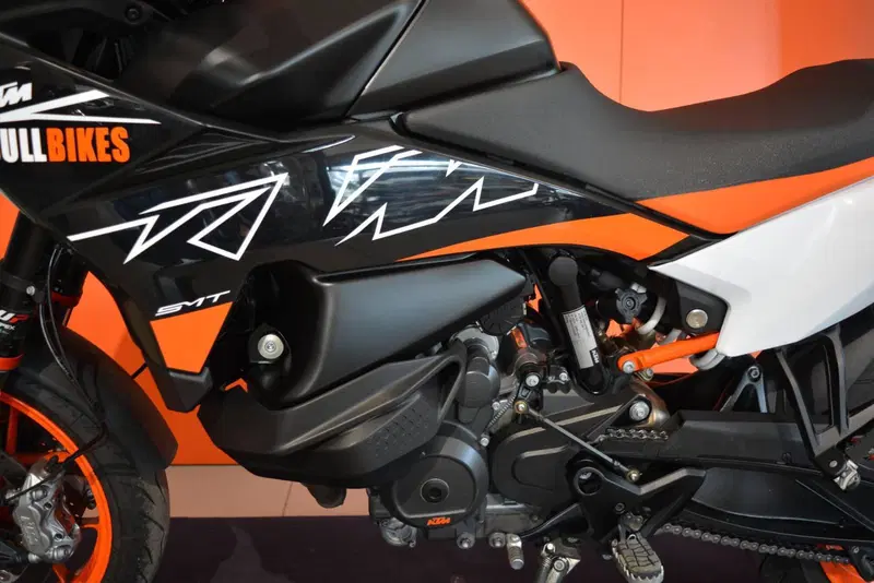 KTM 890 SMT (2023 - 25) (16)
