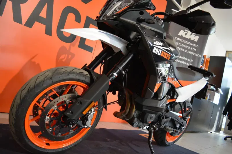 KTM 890 SMT (2023 - 25) (5)