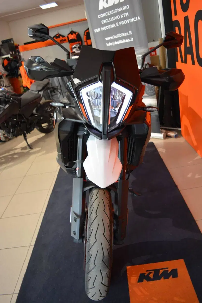 KTM 890 SMT (2023 - 25) (7)