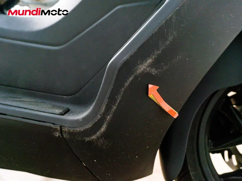 Sym Joymax 300 Z+ (2021 - 24) (15)