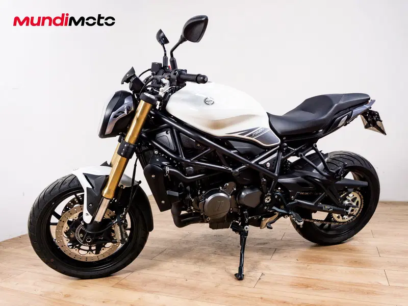 Benelli 752 S (2019 - 20) (8)