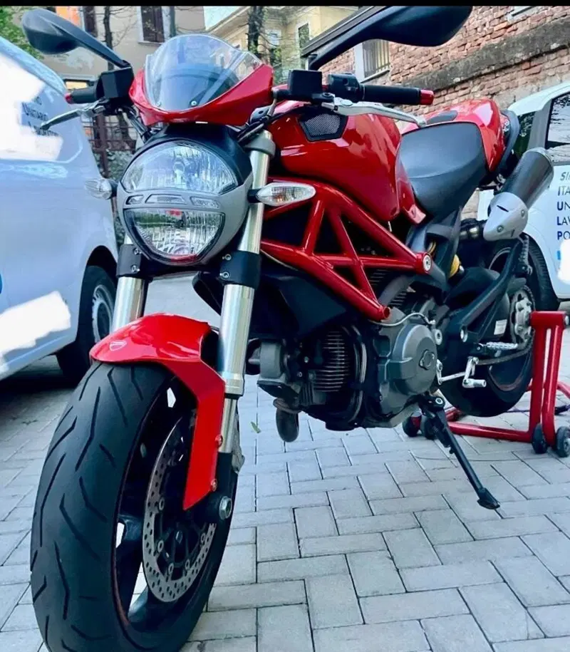 Ducati Monster 796 (2010 - 13) (5)