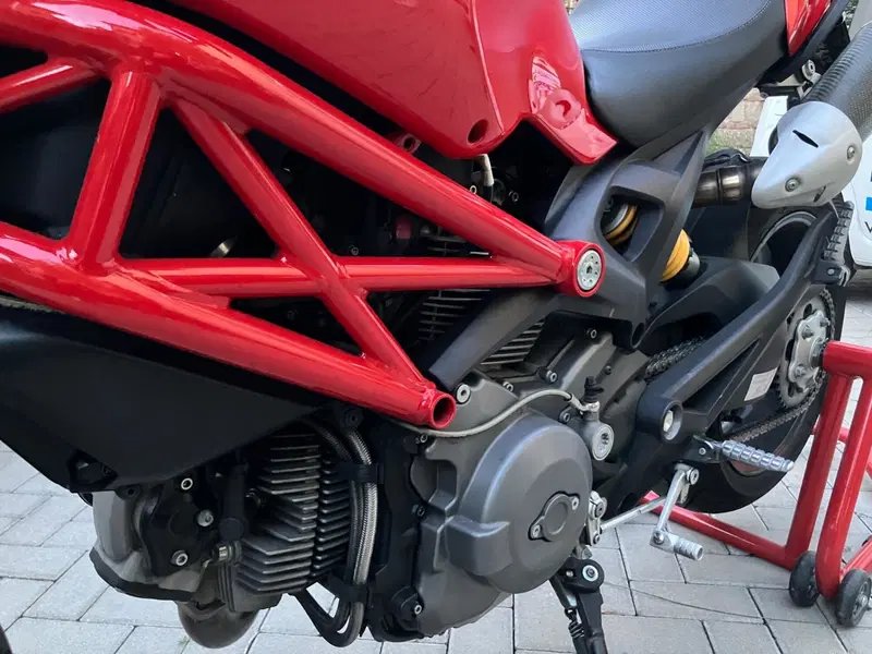 Ducati Monster 796 (2010 - 13) (6)