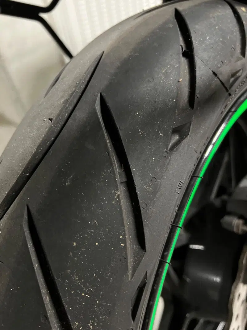 Kawasaki Z 650 (2017 - 19) (8)