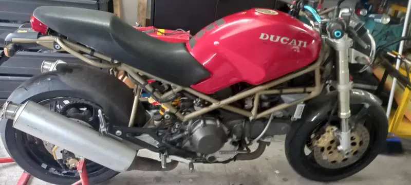 Ducati Monster 900 (1993 - 96) (3)