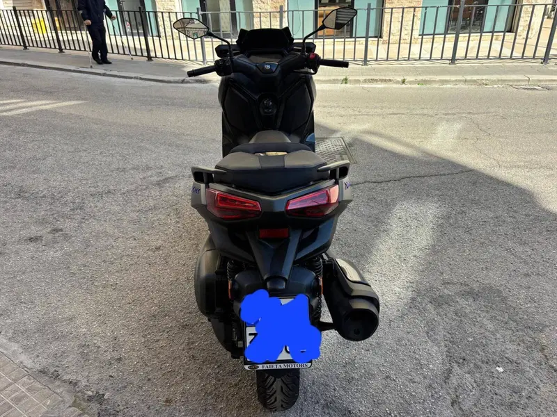 Yamaha X-Max 300 Tech Max (2025 - 26)