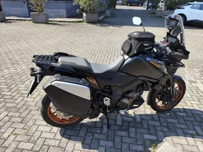 Suzuki V-Strom 1050SE (2023 - 24) usata