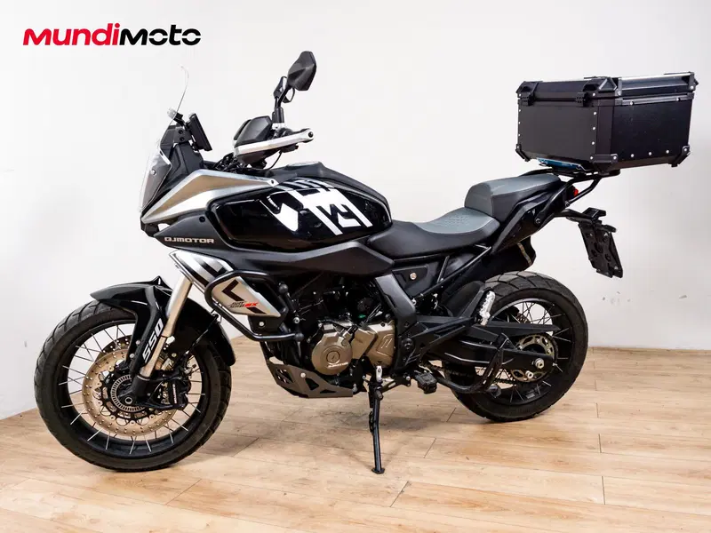 QJ Motor SRT 550 SX (2024) (8)