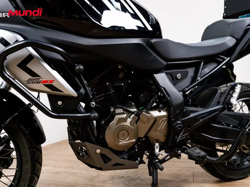 QJ Motor SRT 550 SX (2024) (9)