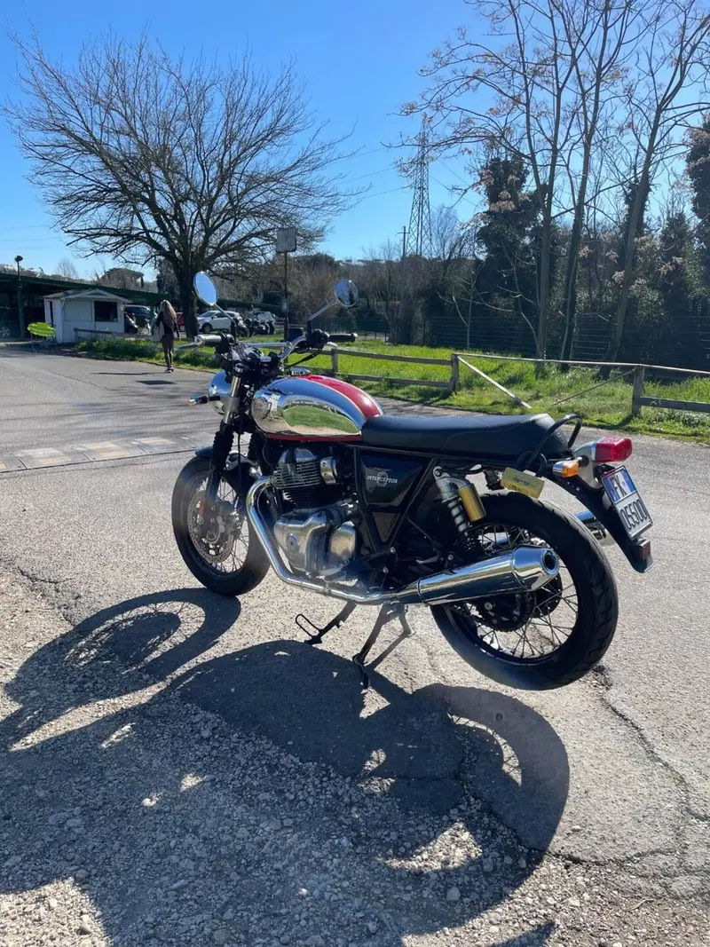 Royal Enfield Interceptor 650 (2021 - 26)