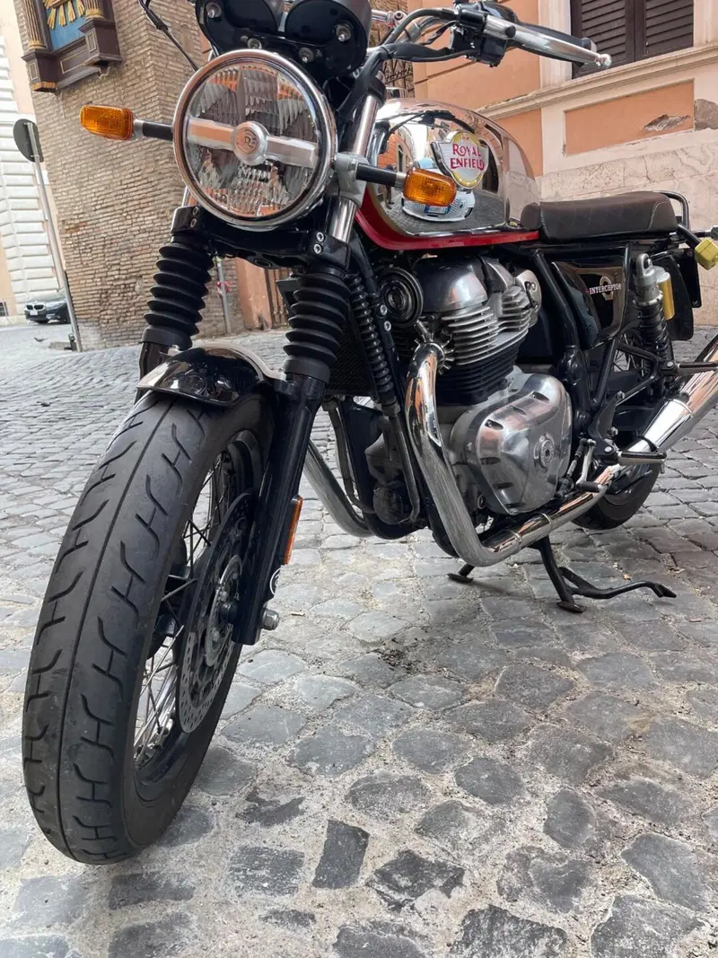 Royal Enfield Interceptor 650 (2021 - 26) (5)