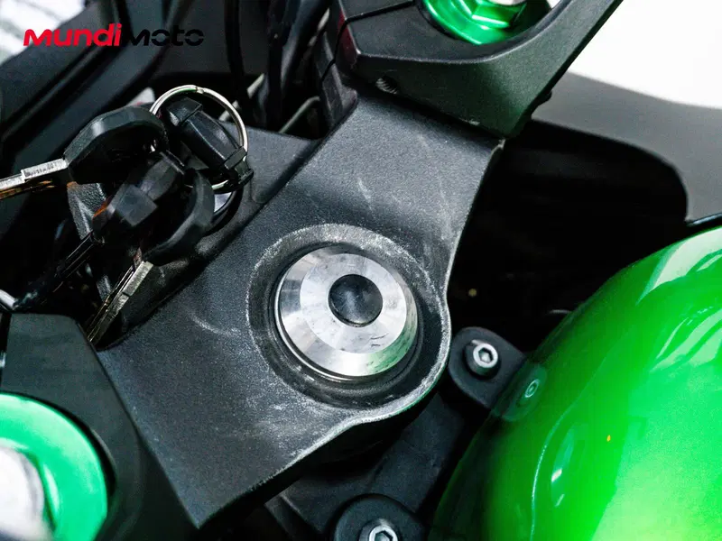 Kawasaki Z 1000 SX ABS (2011 - 13) (19)