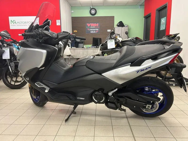 Yamaha T-Max 530 (2017 - 19)
