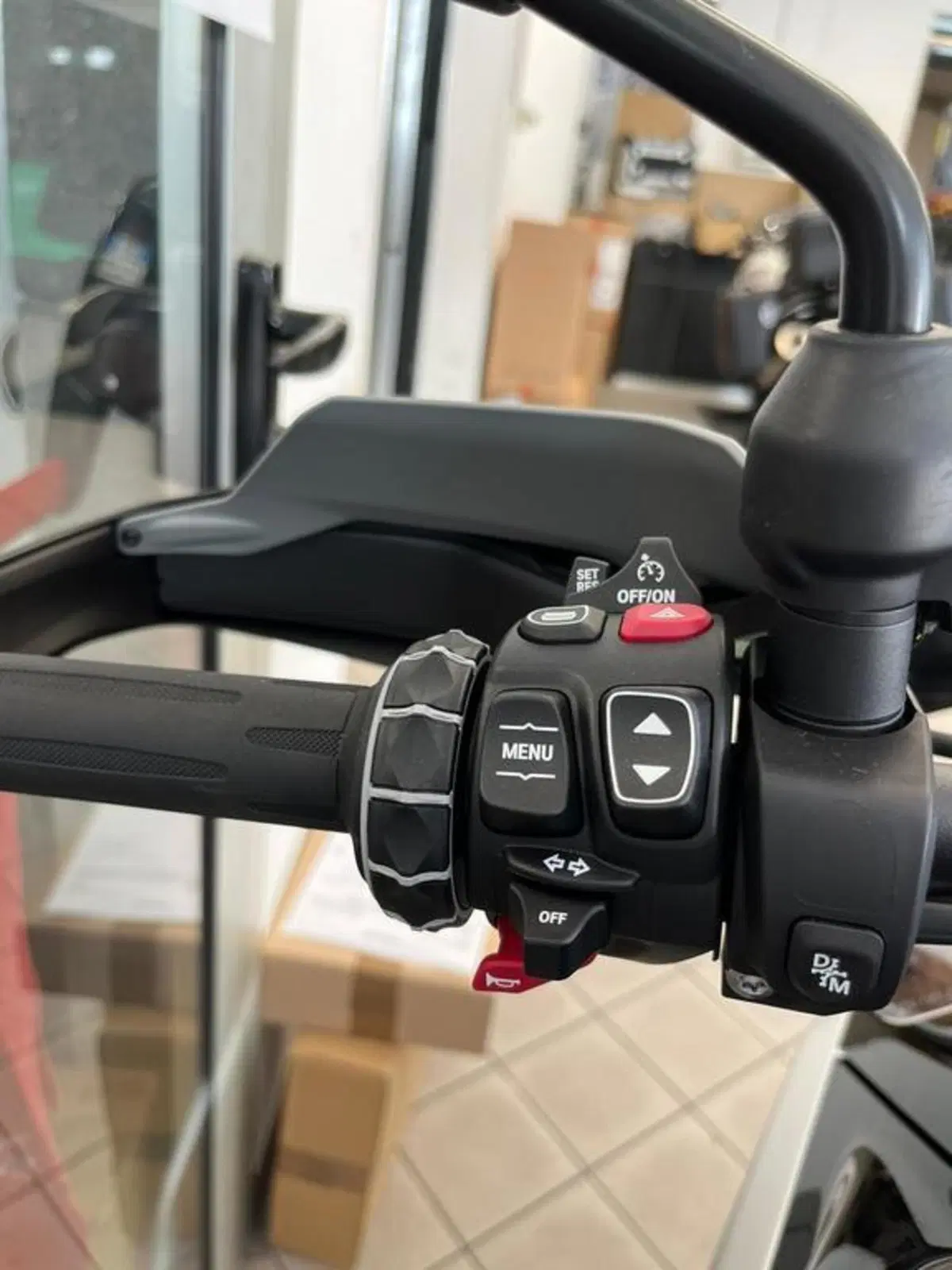 Bmw R 1300 GS Adventure (2025 - 26) (2)