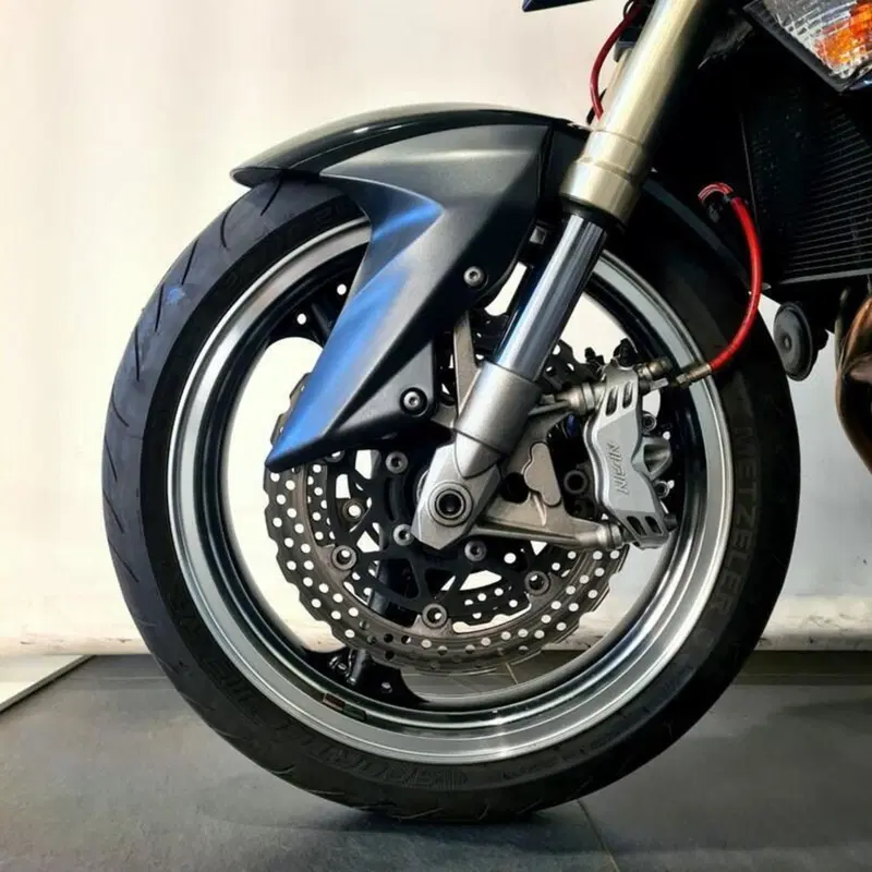 Kawasaki Z 1000 (2007 - 09) (7)