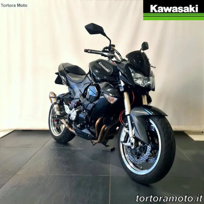 Kawasaki Z 1000 (2007 - 09) (4)