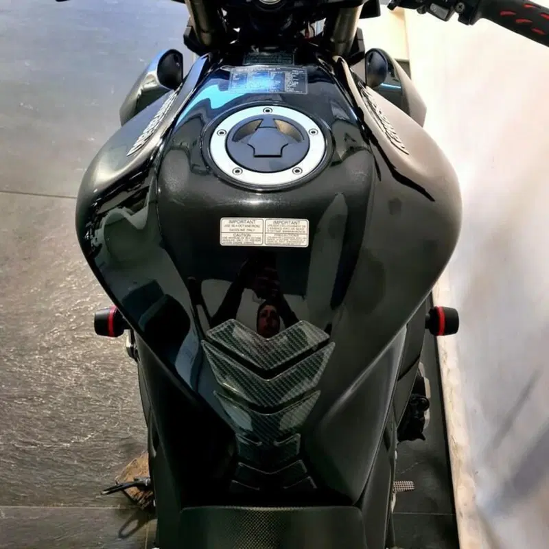 Kawasaki Z 1000 (2007 - 09) (6)