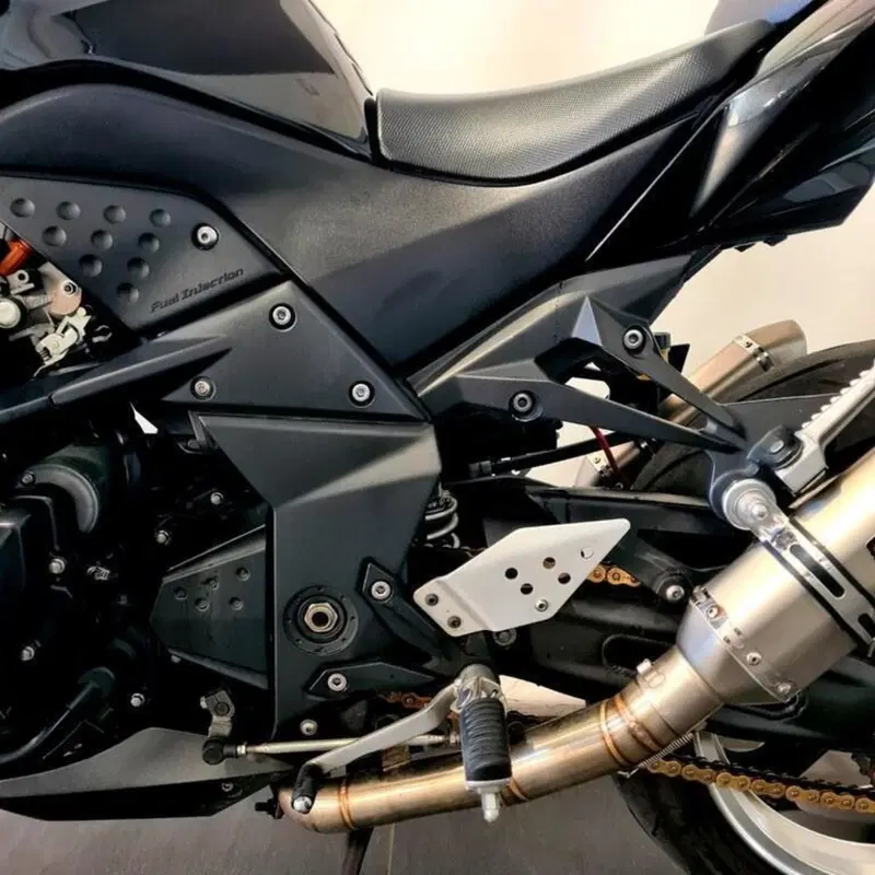 Kawasaki Z 1000 (2007 - 09) (12)