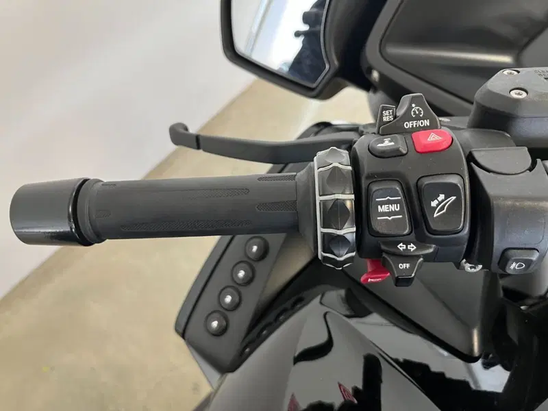 Bmw R 1250 RT (2021 - 25) (11)