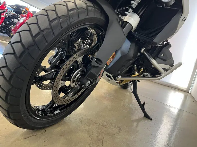 Bmw R 1300 GS (2023 - 26) (3)