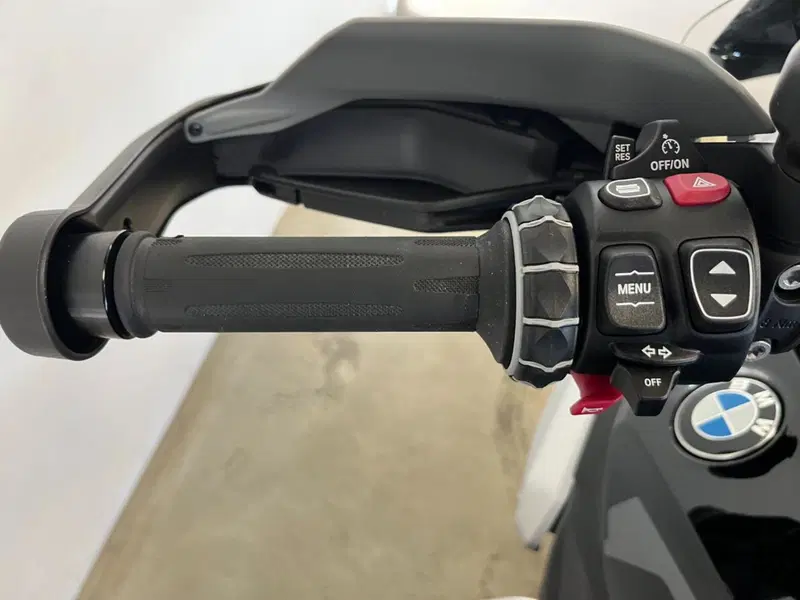 Bmw R 1300 GS (2023 - 26) (12)