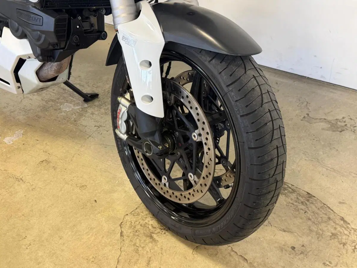 Ducati Multistrada 1200 S (2015 - 17) (4)