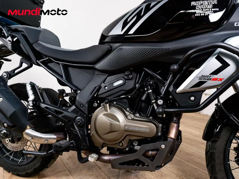 QJ Motor SRT 550 SX (2024) (4)