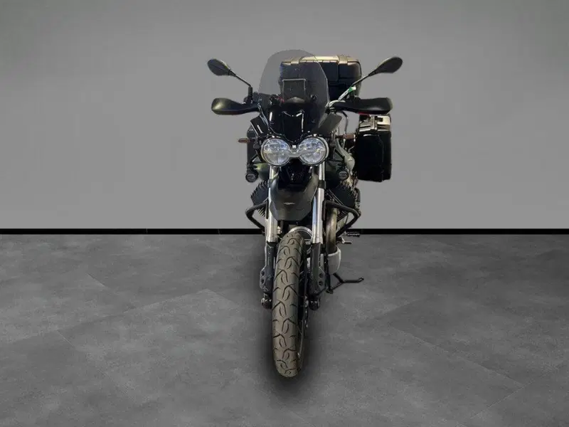 Moto Guzzi V85 TT (2021 - 23) (3)