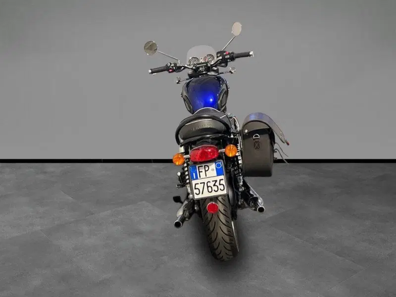 Triumph Bonneville T120 (2021 - 25) (4)