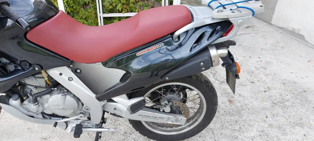 Aprilia Pegaso 650